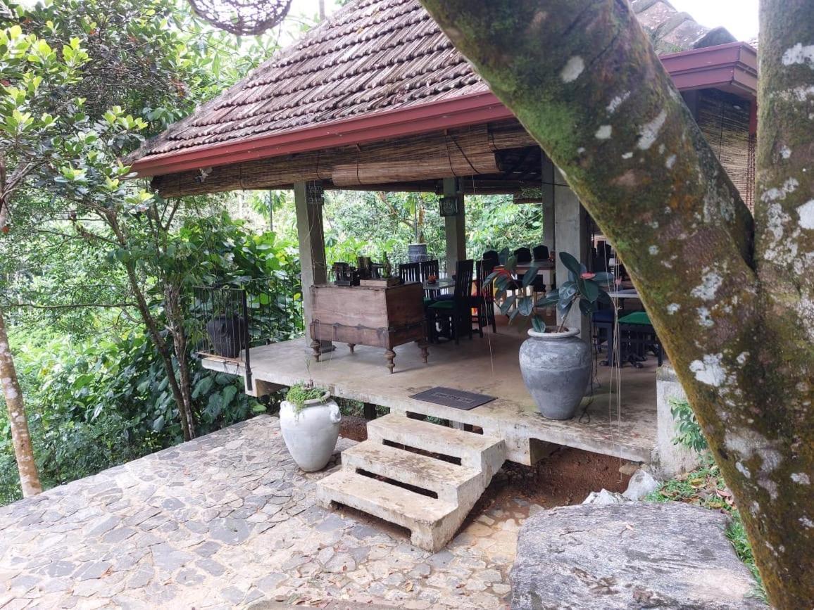 Jansen'S Bungalow Sinharaja Rainforest Retreat Kudawe 外观 照片