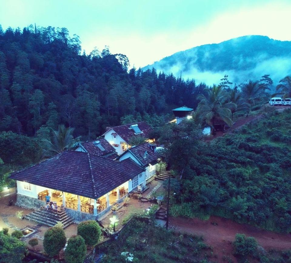 Jansen'S Bungalow Sinharaja Rainforest Retreat Kudawe 外观 照片